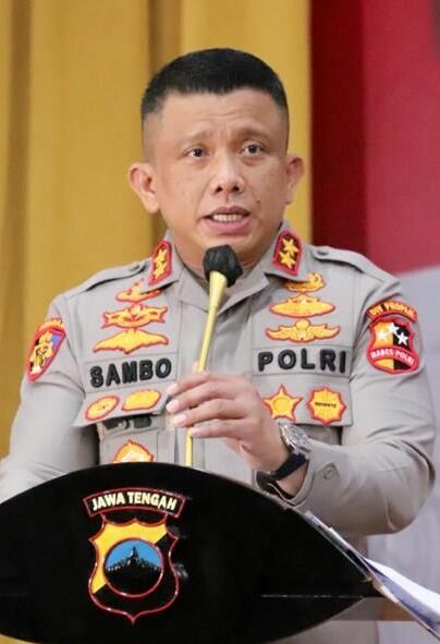 Irjen Ferdy Sambo di Mapolda Jawa Tengah (cropped 2)